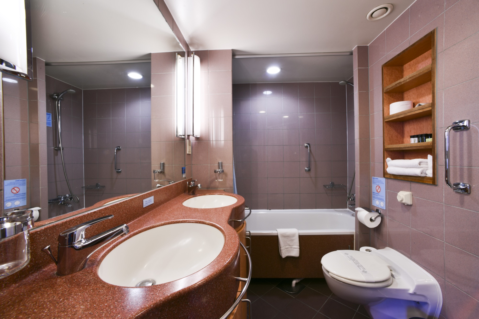 Celestyal Olympia Accommodation Grand Suite SG 2 9.jpg
